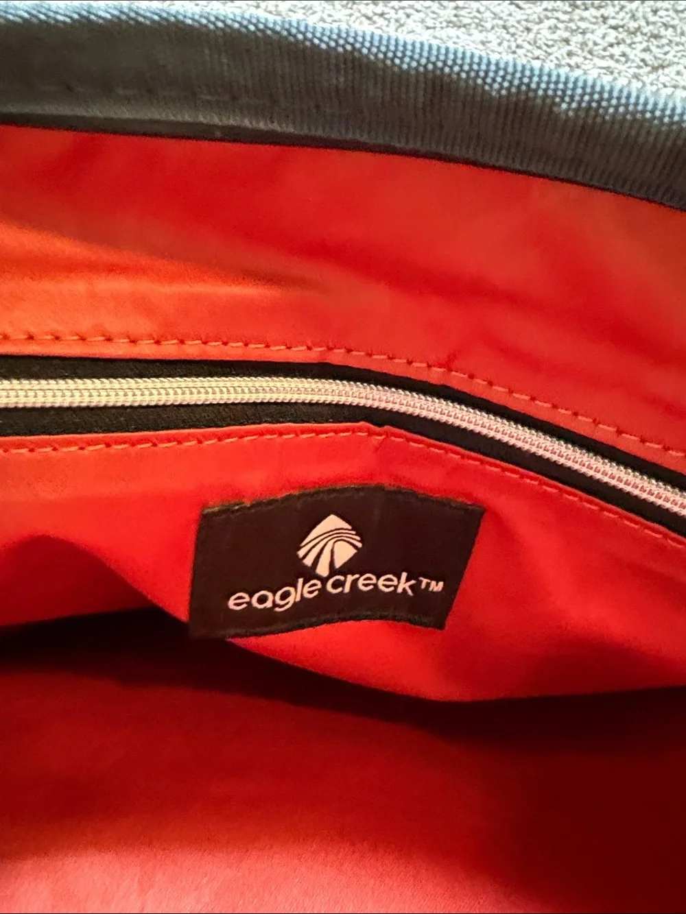 Eagle Creek Gray Orange Crossbody Shoulder Bag - Compact Everyday Carry - Picture 2 of 11